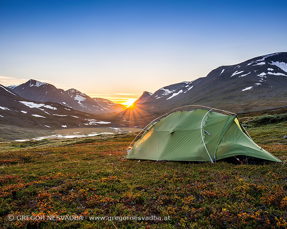 _NES4687-HDR_sharp_40x50